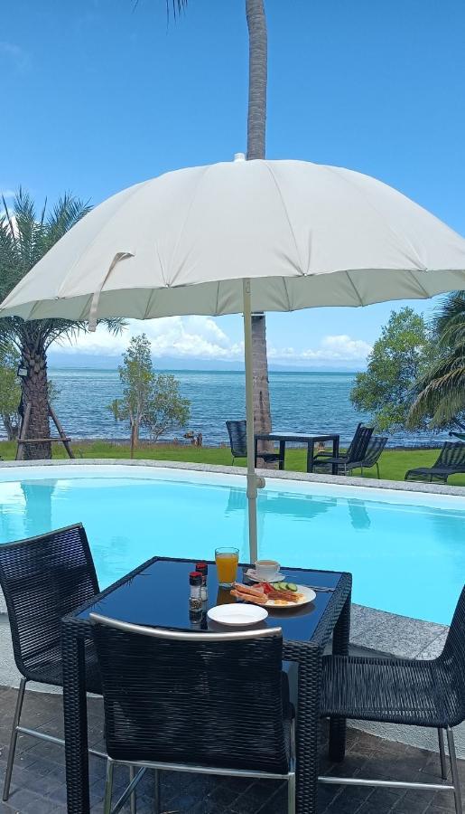 Beachfront Pool Villa And Apartment Ko Čang Exteriér fotografie
